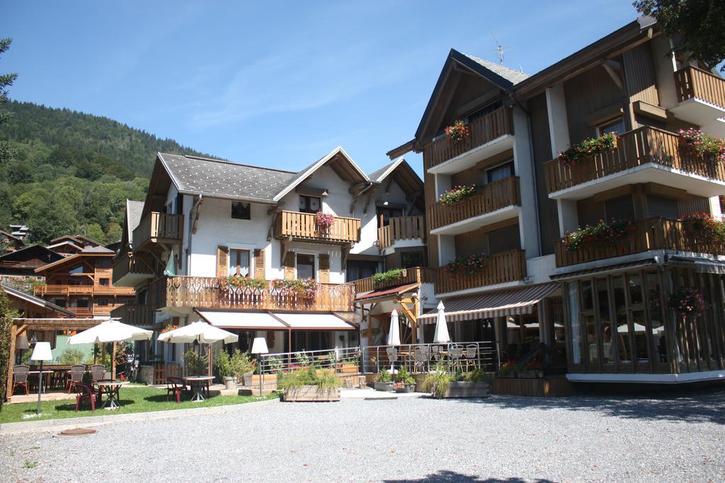 Logis Hotel Gai Soleil Самоен Экстерьер фото
